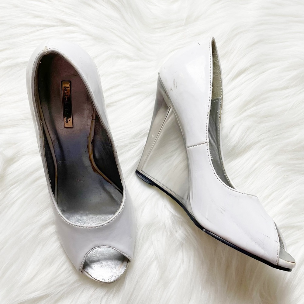 Michael Antonio Size 5.5 White Leather and Lucite Wedges